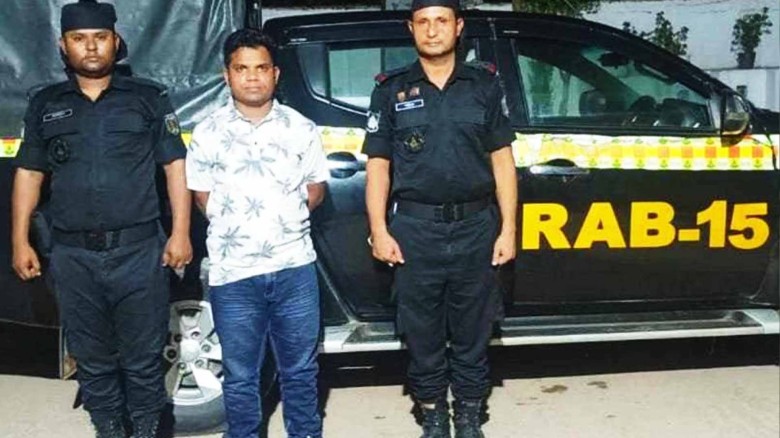 সাংবাদিক, সোর্স পরিচয়ে চাঁদাবাজি ও মাদক ব্যবসাসহ বহু অপকর্মে