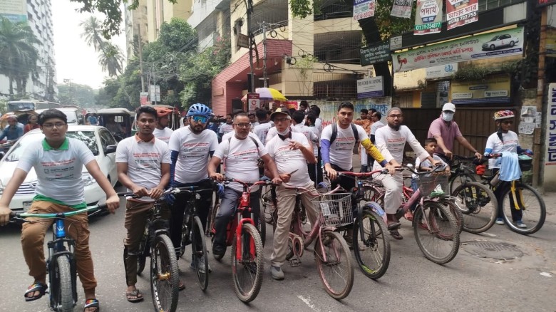 জাতীয় নিরাপদ সড়ক দিবসে দেশব্যাপী বর্ণাঢ্য সাইকেল র‍্যালি অনু