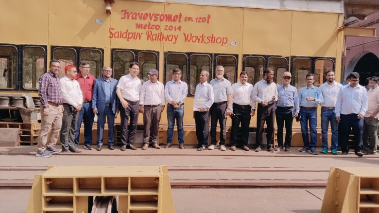 সৈয়দপুর রেলওয়ে কারখানা পরিদর্শনে এডিবি প্রতিনিধি দল