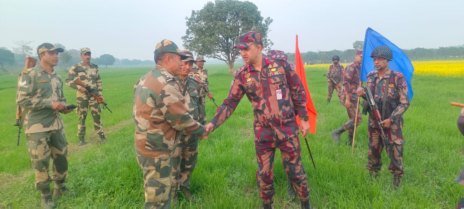 চৌকা সীমান্তে বিএসএফ কর্তৃক কাঁটাতারের বেড়া নির্মানে বিজিবির বাঁধা