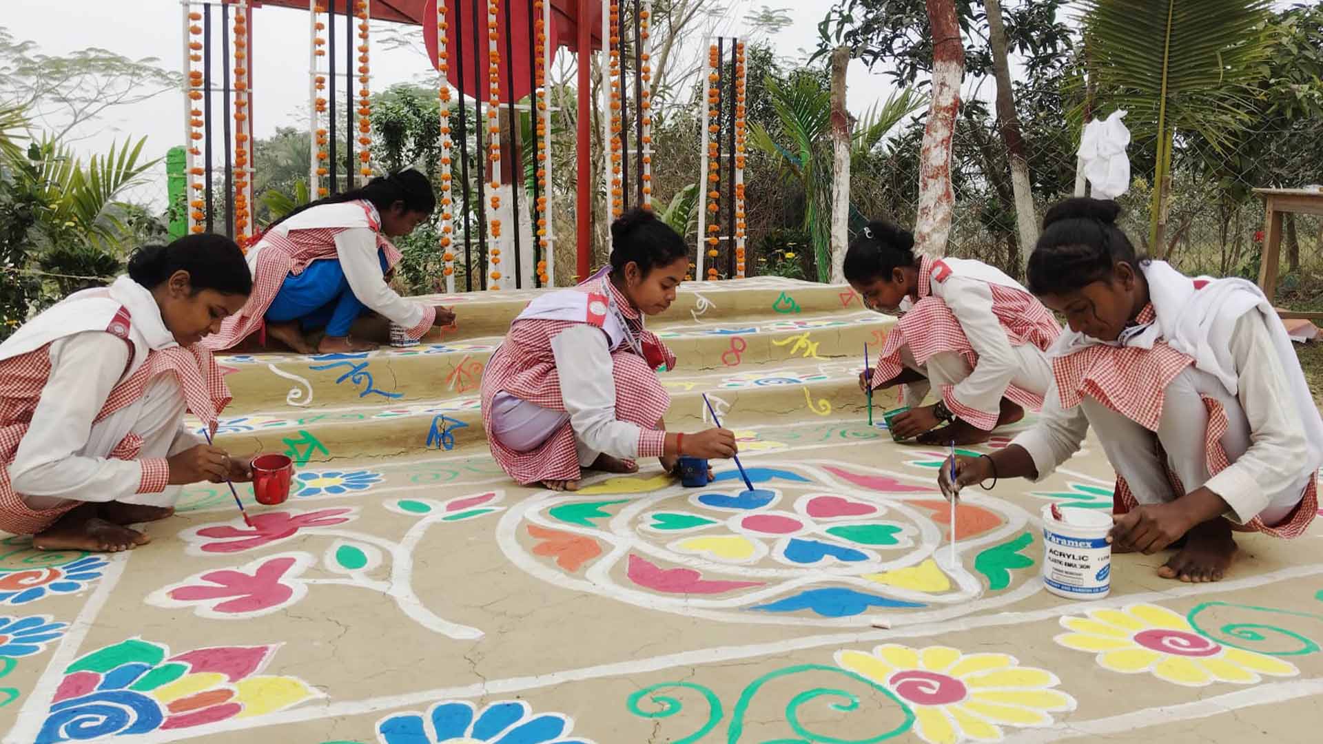 ২১ফেব্রুয়ারি উপলক্ষে বাবুডাইং আলোর পাঠশালায় চিত্রাংকন ও রচনা প্রতিযোগিতা অনুষ্ঠিত